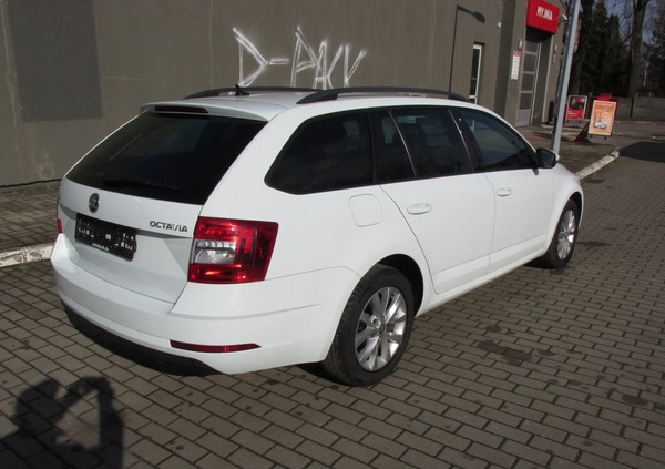 Skoda Octavia cena 54800 przebieg: 182698, rok produkcji 2018 z Bytom małe 596